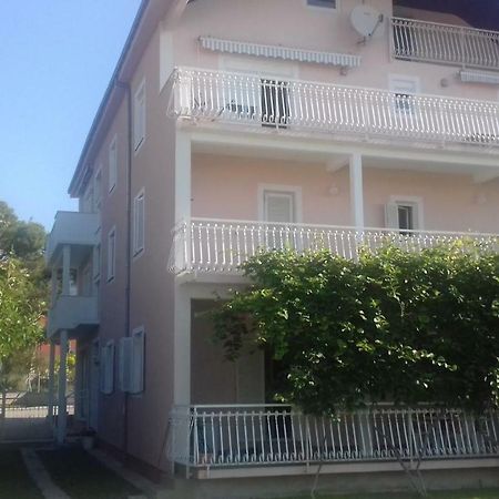 Kaštela Apartman Jezidzic מראה חיצוני תמונה