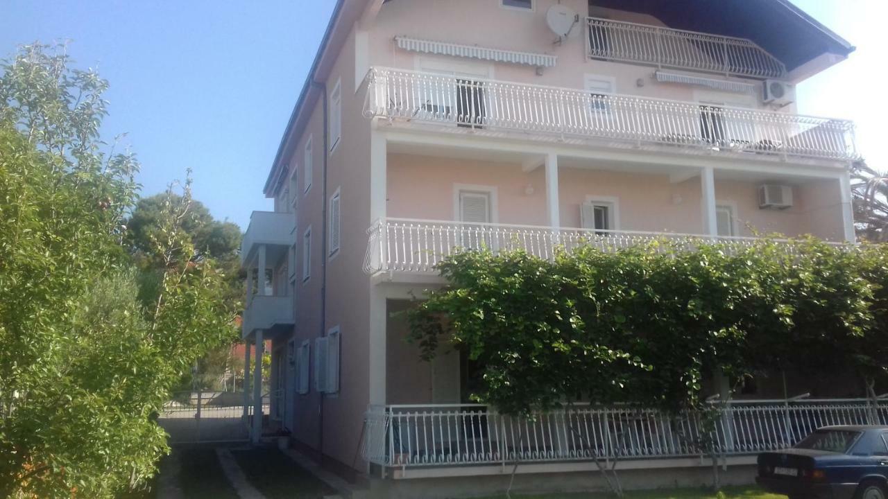 Kaštela Apartman Jezidzic מראה חיצוני תמונה